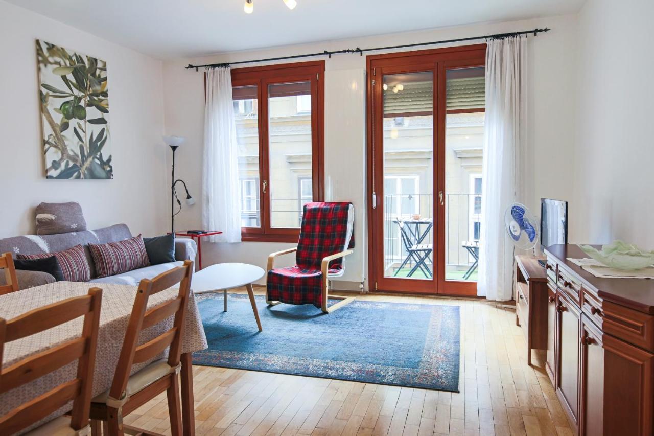 Artemisia Luxury Apartments Balcony Budapest Luaran gambar